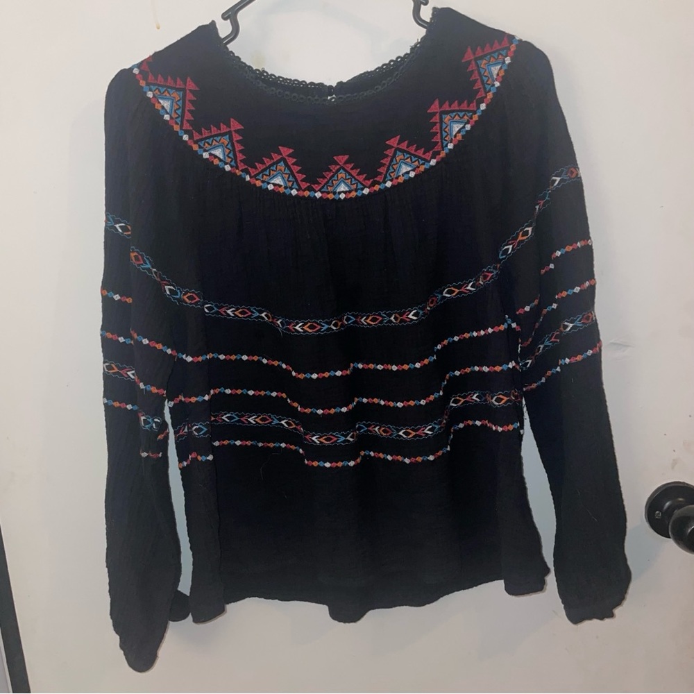 SAVANNA JANE Top M Embroidered Southwest Peasant Long Sleeve Boho Blouse Black